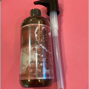 Wen by Chaz Dean Pomegranate Cleansing Conditioner. 16 Oz, new, sealed w/pump.